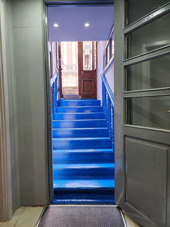 Gala Hostel Tbilissi Extérieur photo